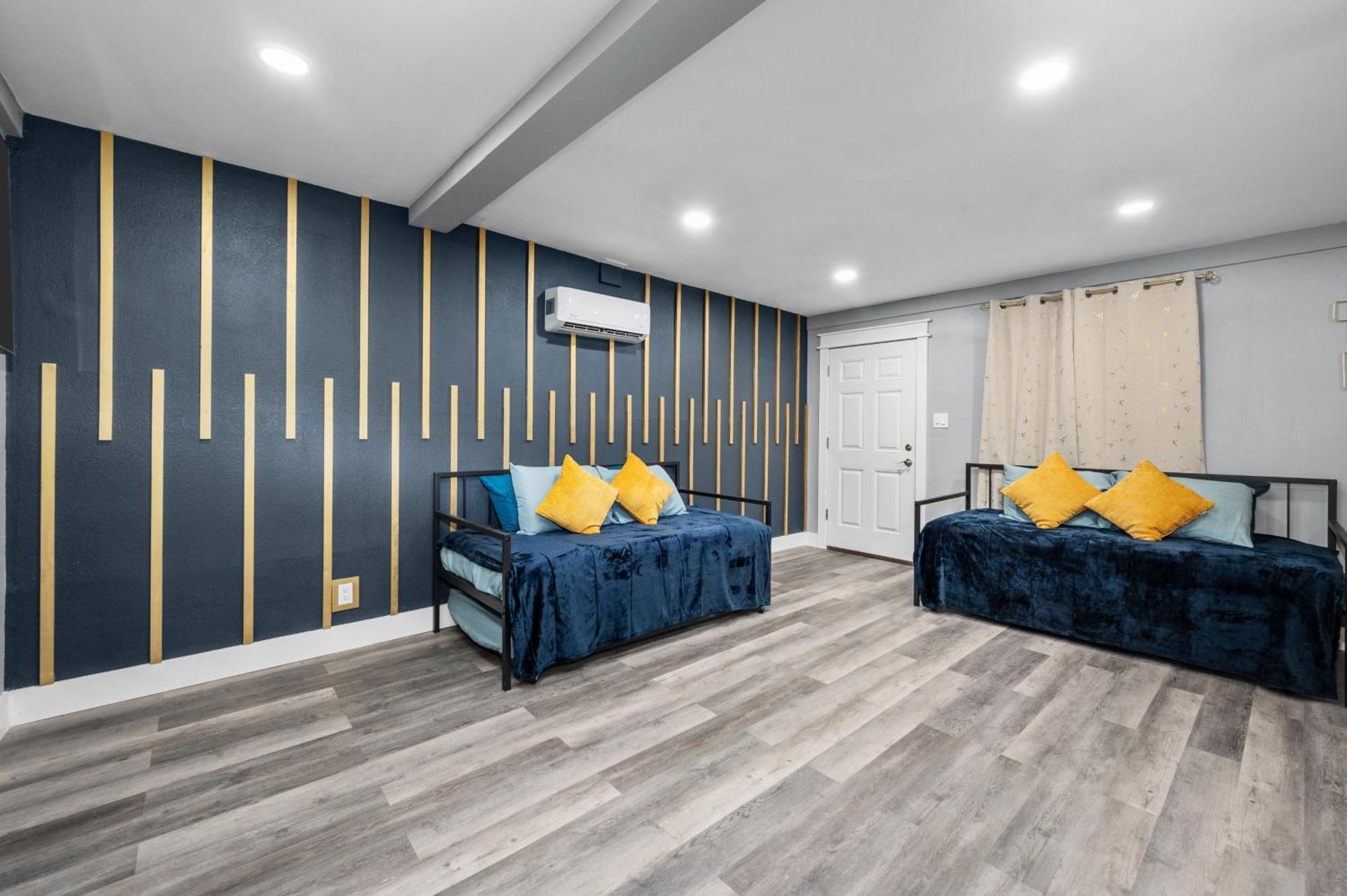Modern 2Br City Center Getaway With Free Park Houston Extérieur photo